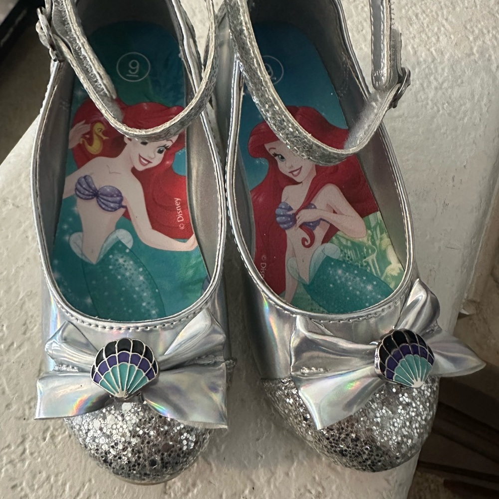 Disney Silver Kids Shoes with Glitter Bow